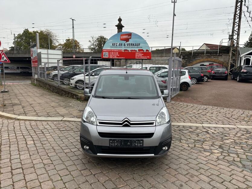 Citroen Berlingo 73.666 km 8.900 € Magdeburg 39124
