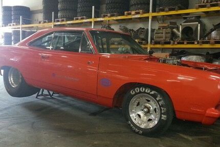 Plymouth Andere 12.629 km 69.900 &euro; Irxleben 39167