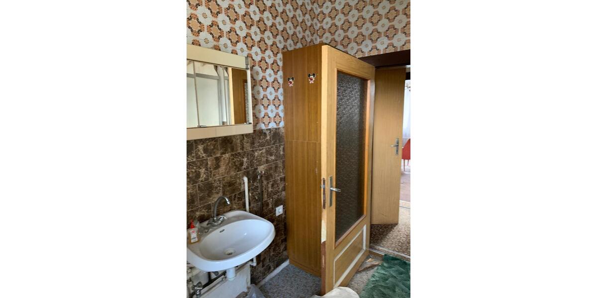 Mehrfamilienhaus, Wohnhaus Wolmirstedt - 18 Zimmer, 620 m&sup2;, 120.000&euro; | Angebot:25236469