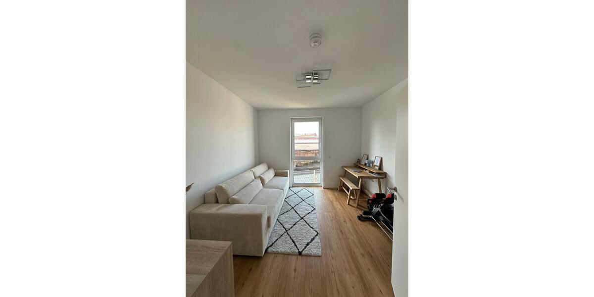 Etagenwohnung Wolmirstedt - 4 Zimmer, 102 m&sup2;, 1.267&euro; | Angebot:26003582