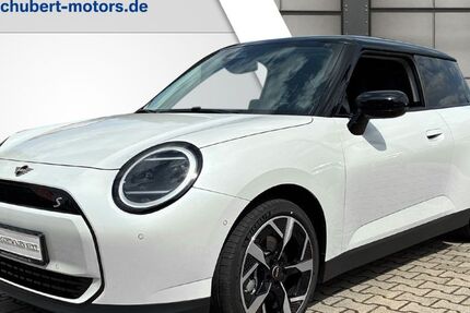Mini Cooper SE 3.638 km 34.990 € Oschersleben 39387