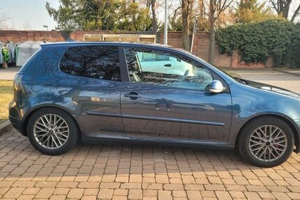 VW Golf 308.000 km 1.500 &euro; Irxleben 39167