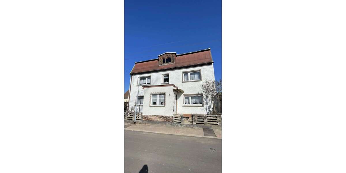 Einfamilienhaus Schönebeck - 6 Zimmer, 130 m&sup2;, 99.000&euro; | Angebot:26398256