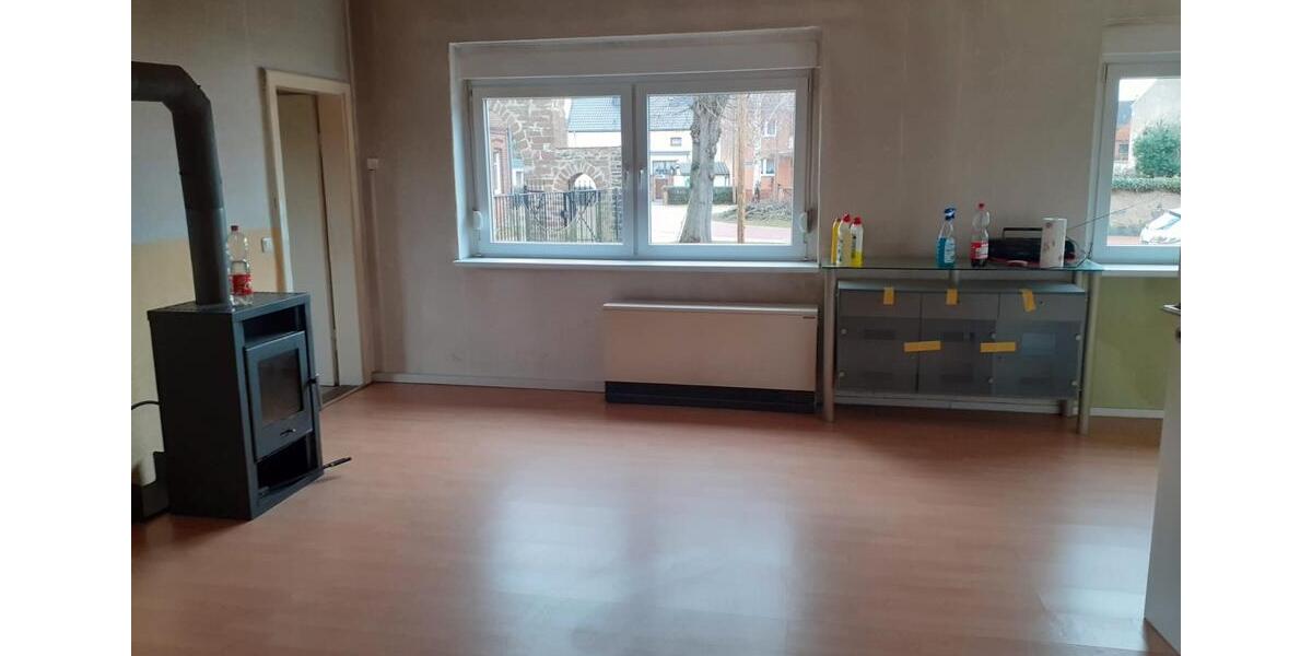 Erdgeschoßwohnung Erxleben - 1.5 Zimmer, 59 m&sup2;, 350&euro; | Angebot:26003573