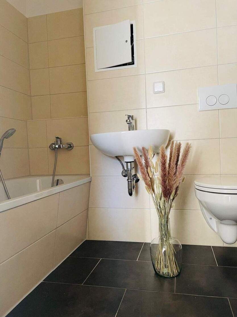 Frühstücken auf dem Balkon - hier ideal! 3 zimmer