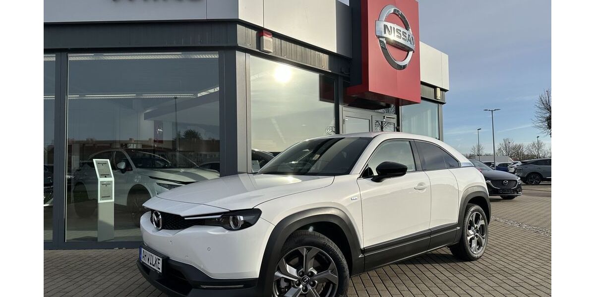 Mazda MX-30 24.140 km 17.900 &euro; Magdeburg 39120