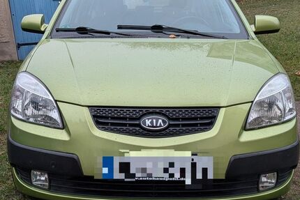 Kia Rio 145.000 km 2.900 &euro; Burg 39288