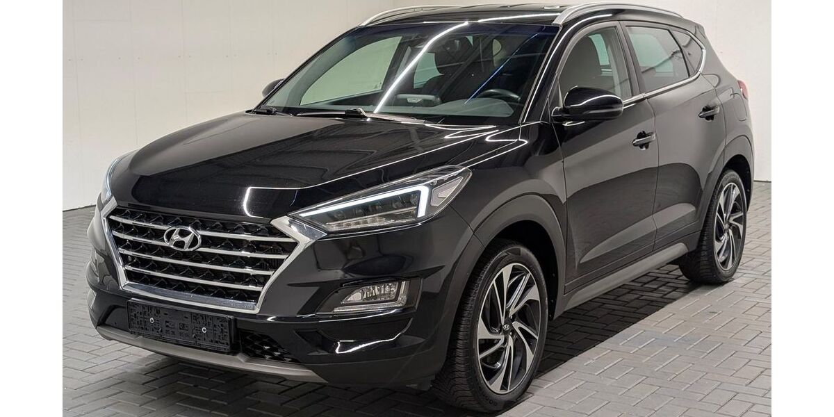 Hyundai TUCSON 99.410 km 18.400 &euro; Langenweddingen 39171