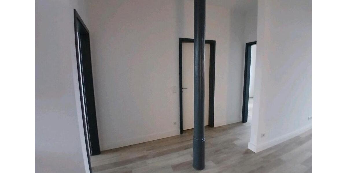 Etagenwohnung Burg - 4 Zimmer, 111 m&sup2;, 1.270&euro; | Angebot:24513246