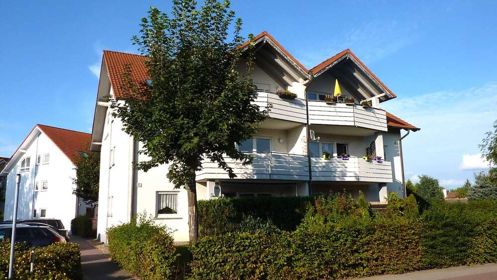 Etagenwohnung Barleben - 3 Zimmer, 72 m&sup2;, 620&euro; | Angebot:26795405