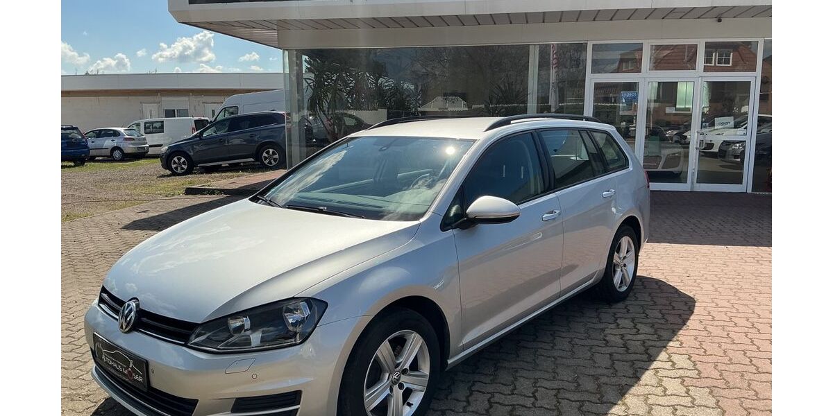 VW Golf 278.000 km 5.880 &euro; Möser 39291