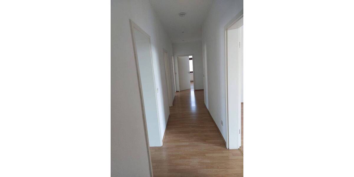 Zimmer Magdeburg Sudenburg - 4 Zimmer, 113 m&sup2;, 839&euro; | Angebot:25703991