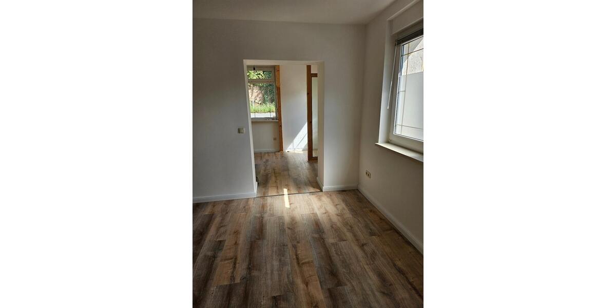 Erdgeschoßwohnung Erxleben - 2 Zimmer, 61 m&sup2;, 480&euro; | Angebot:25614998