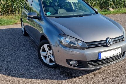 VW Golf 179.600 km 4.750 € Burg 39288
