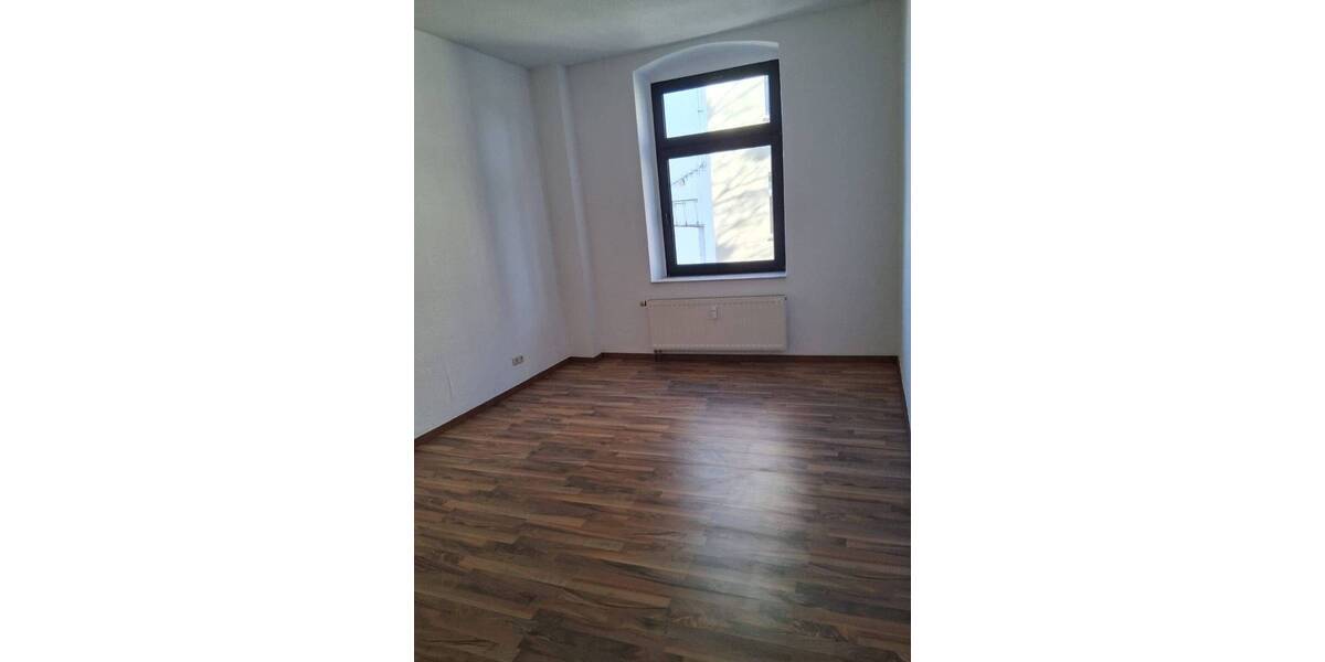 Etagenwohnung Magdeburg Alte Neustadt - 4 Zimmer, 105 m&sup2;, 850&euro; | Angebot:26704368