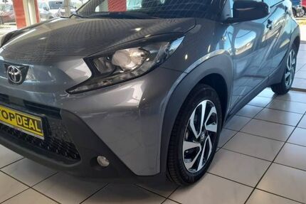 Toyota Aygo (X) 1.048 km 16.990 &euro; Burg 39288