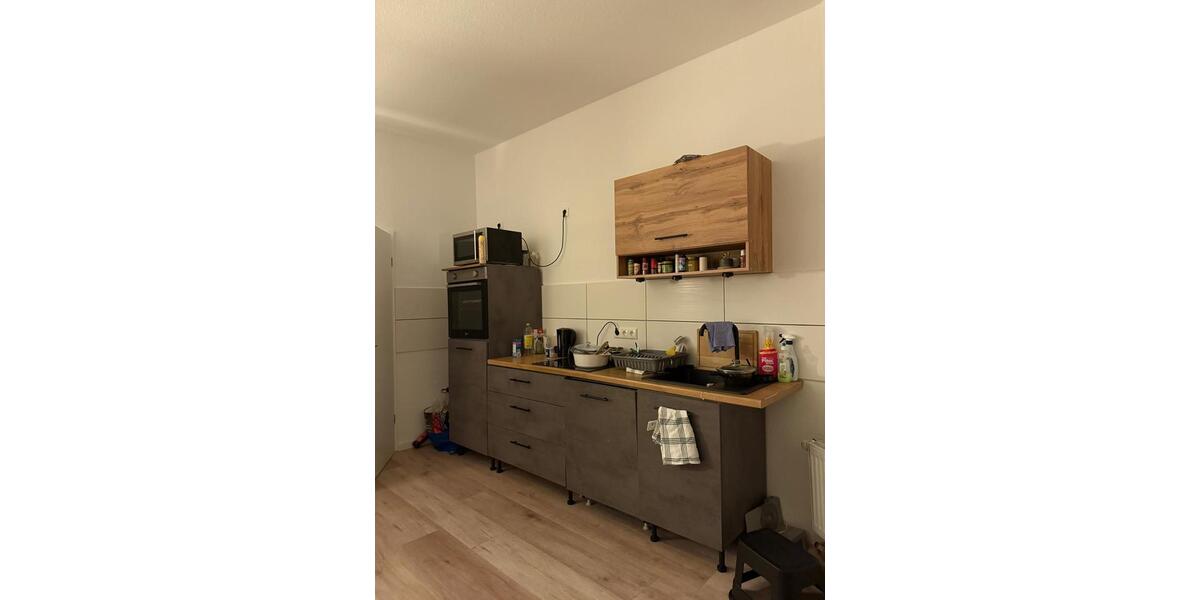 Etagenwohnung Magdeburg Nordwest - 4 Zimmer, 134 m&sup2;, 425&euro; | Angebot:25171475