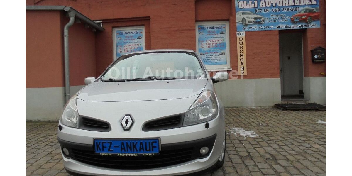 Renault Clio 155.000 km 2.699 &euro; Magdeburg 39124