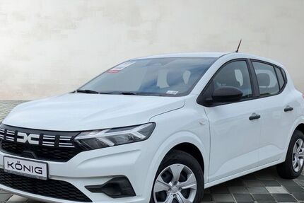 Dacia Sandero 2.100 km 15.449 € Zerbst / Anhalt 39261