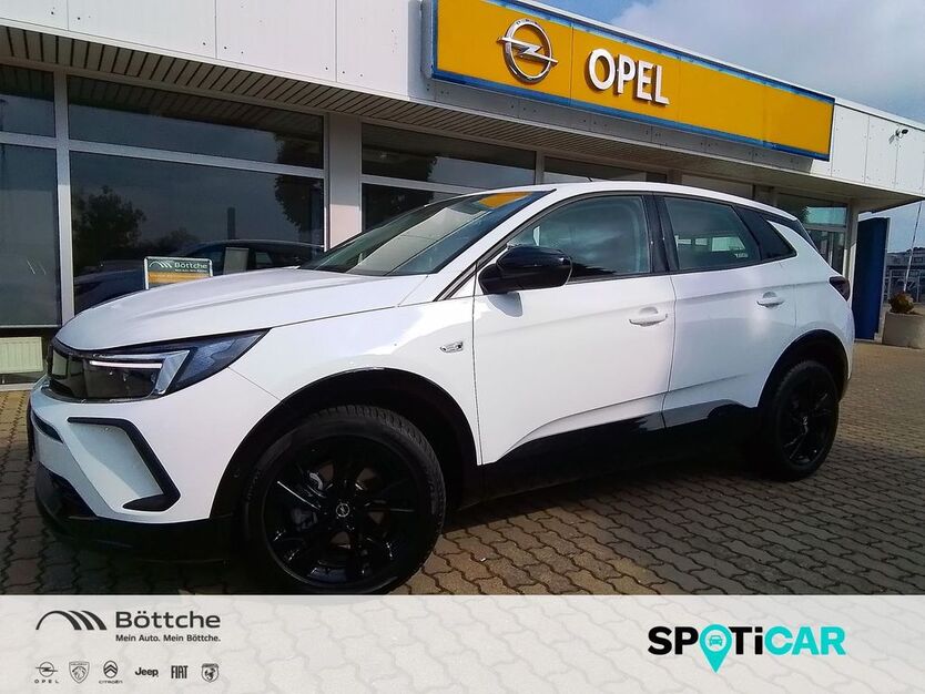 Opel Grandland (X) 10.635 km 24.880 € Schönebeck (Elbe) 39218
