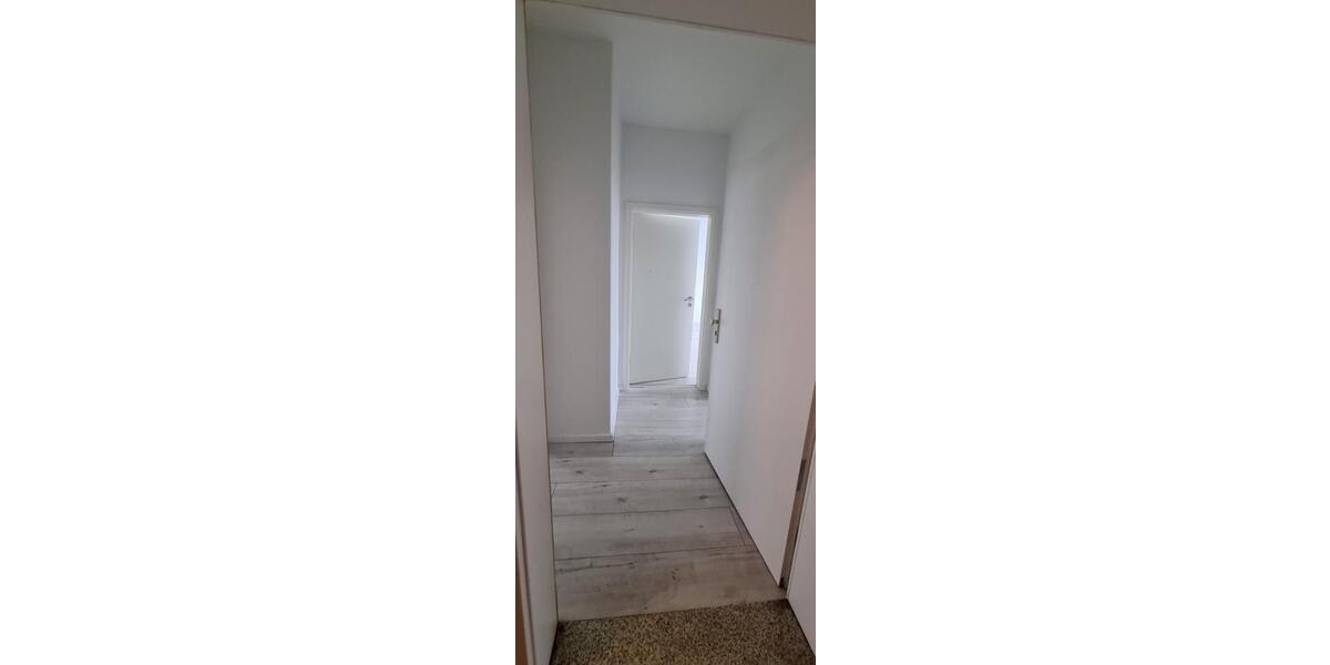 Dachgeschoßwohnung Magdeburg Beyendorf-Sohlen - 4 Zimmer, 96 m&sup2;, 595&euro; | Angebot:25882965