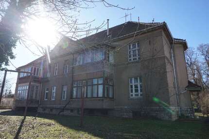 Haus Westeregeln Westeregeln - 10 Zimmer, 572 m&sup2;, 165.000&euro; | Angebot:26750484