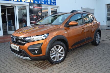 Dacia Sandero 13.200 km 13.980 &euro; Magdeburg 39110