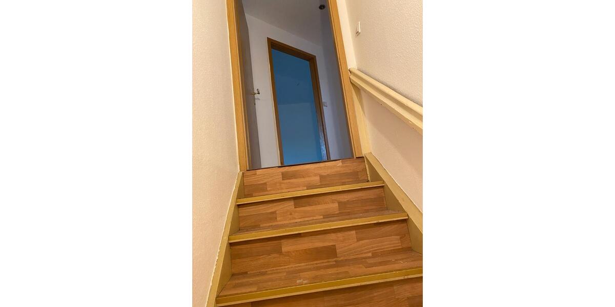 Dachgeschoßwohnung Calbe (Saale) - 3 Zimmer, 88 m&sup2;, 460&euro; | Angebot:26341168