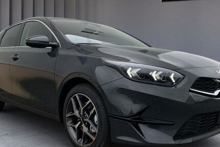 Kia ceed / Ceed 5.000 km 24.950 &euro; Magdeburg 39128