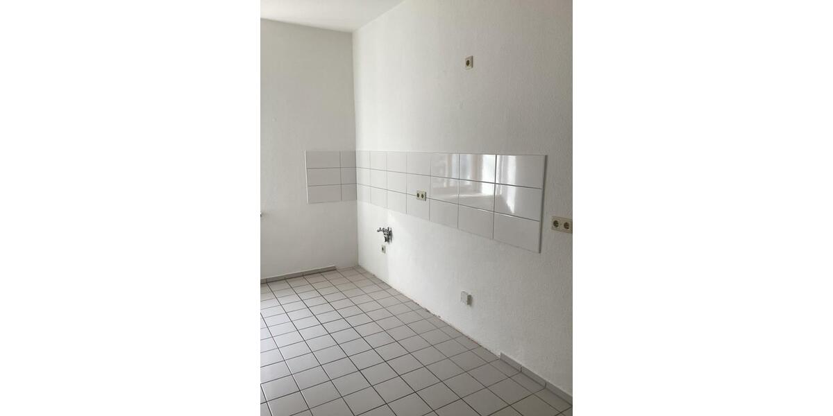 Erdgeschoßwohnung Magdeburg Leipziger Straße - 2 Zimmer, 64 m&sup2;, 351&euro; | Angebot:25730466