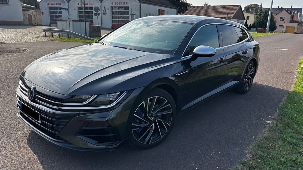 VW Arteon 22.500 km 42.600 € Magdeburg 39116