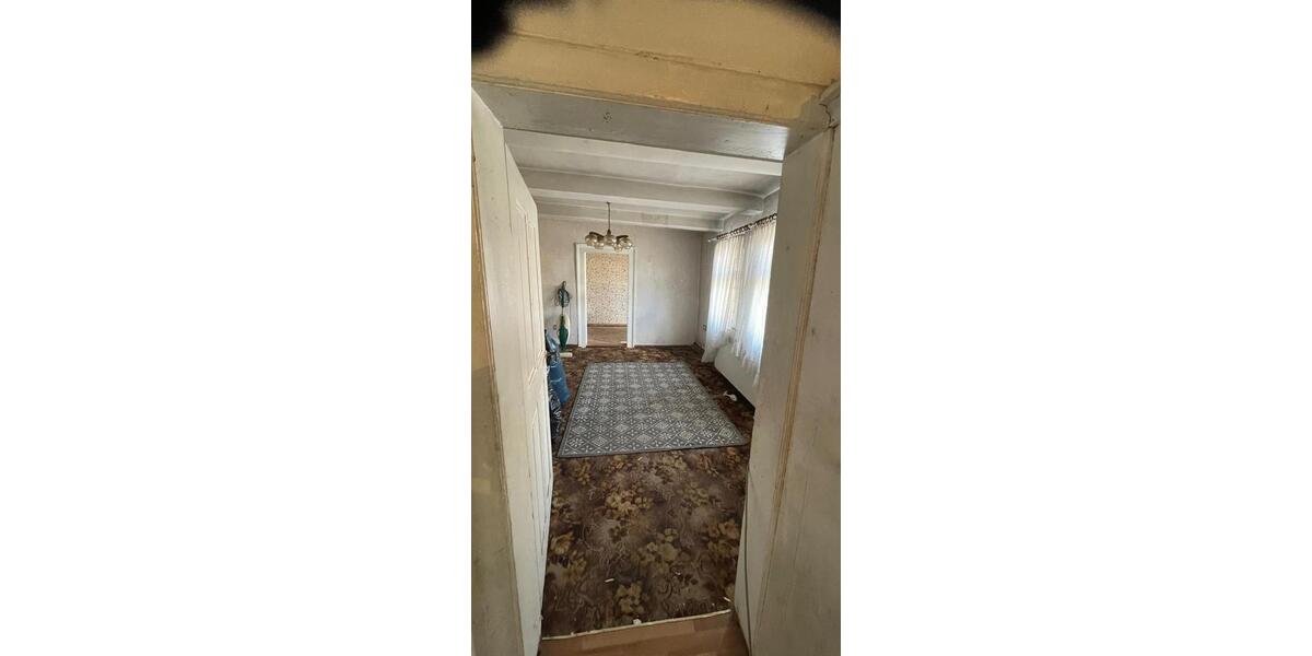 Erdgeschoßwohnung Erxleben - 4 Zimmer, 90 m&sup2;, 600&euro; | Angebot:26160773