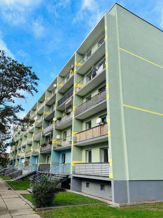 Wohnung zum Mieten in Magdeburg 360 € 58 m² 2 zimmer