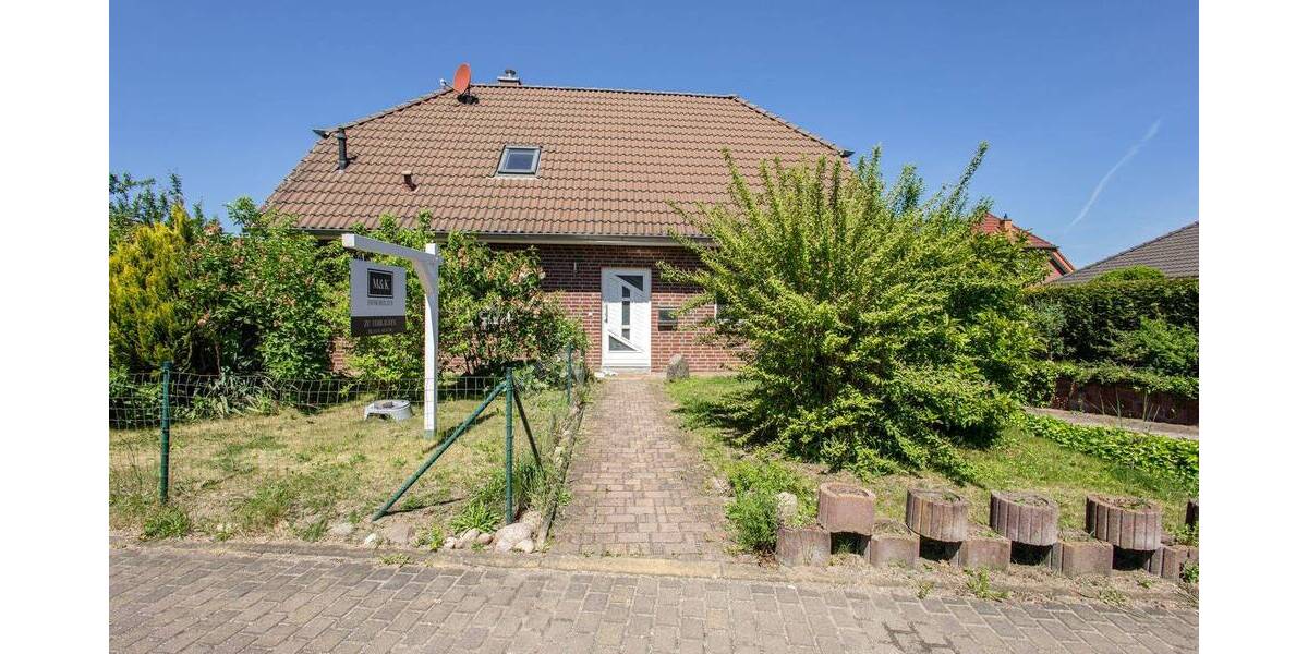 Einfamilienhaus Möser - 4 Zimmer, 136 m&sup2;, 350.000&euro; | Angebot:26833938