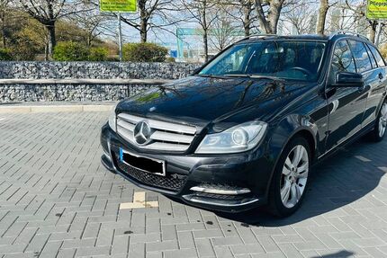 Mercedes-Benz C 250 241.000 km 9.500 &euro; Magdeburg 39122