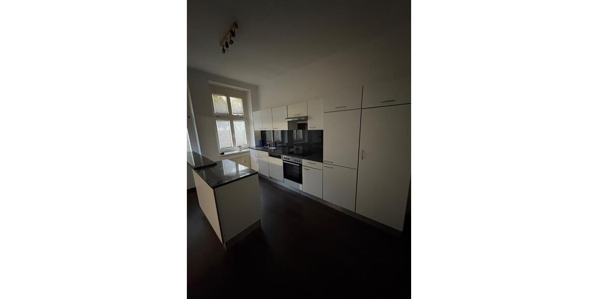 Hochparterre Magdeburg Nordwest - 3 Zimmer, 92 m&sup2;, 1.073&euro; | Angebot:23457932