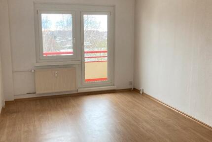 Wohnung Magdeburg Großer Silberberg - 4 Zimmer, 90 m&sup2;, 678&euro; | Angebot:26660657
