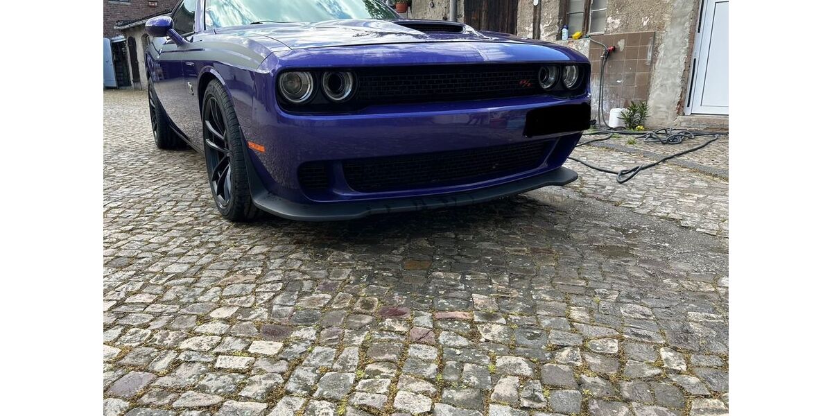 Dodge Challenger 71.000 km 37.000 &euro; Calbe/Saale 39240
