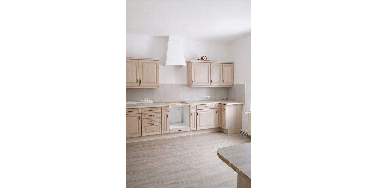 Etagenwohnung Magdeburg Westerhüsen - 6 Zimmer, 124 m&sup2;, 1.000&euro; | Angebot:24780537