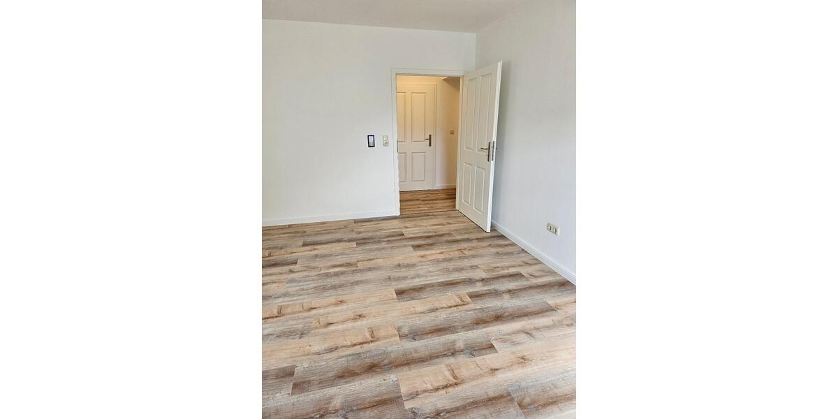 Erdgeschoßwohnung Erxleben - 2 Zimmer, 61 m&sup2;, 480&euro; | Angebot:25614998