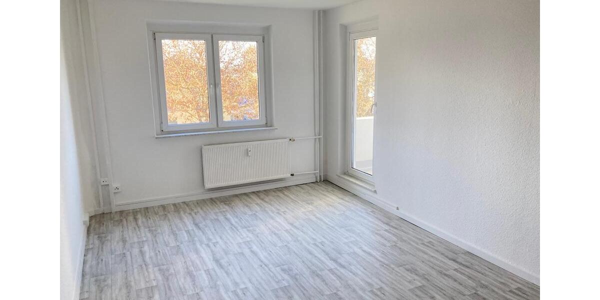 Etagenwohnung Magdeburg Alt Olvenstedt - 3 Zimmer, 65 m&sup2;, 426&euro; | Angebot:25098623
