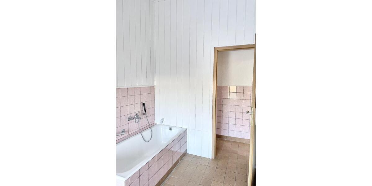 Etagenwohnung Börde-Hakel Hakel - 2 Zimmer, 65 m&sup2;, 400&euro; | Angebot:25791145