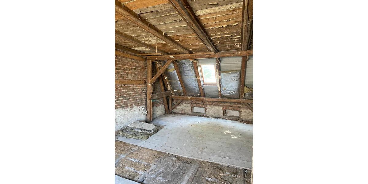 Einfamilienhaus Calbe (Saale) - 7 Zimmer, 130 m&sup2;, 55.000&euro; | Angebot:26808549