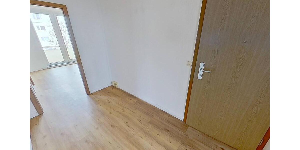 Etagenwohnung Magdeburg Hopfengarten - 3 Zimmer, 57 m&sup2;, 350&euro; | Angebot:24862406