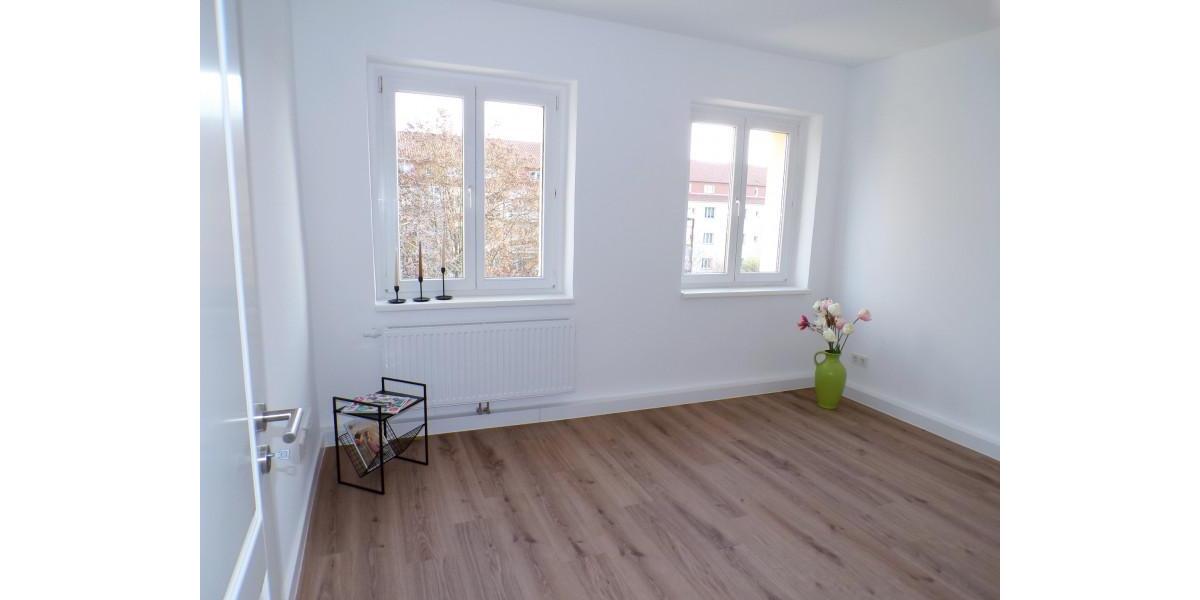 Etagenwohnung Magdeburg Nordwest - 5 Zimmer, 151 m&sup2;, 1.661&euro; | Angebot:25265864