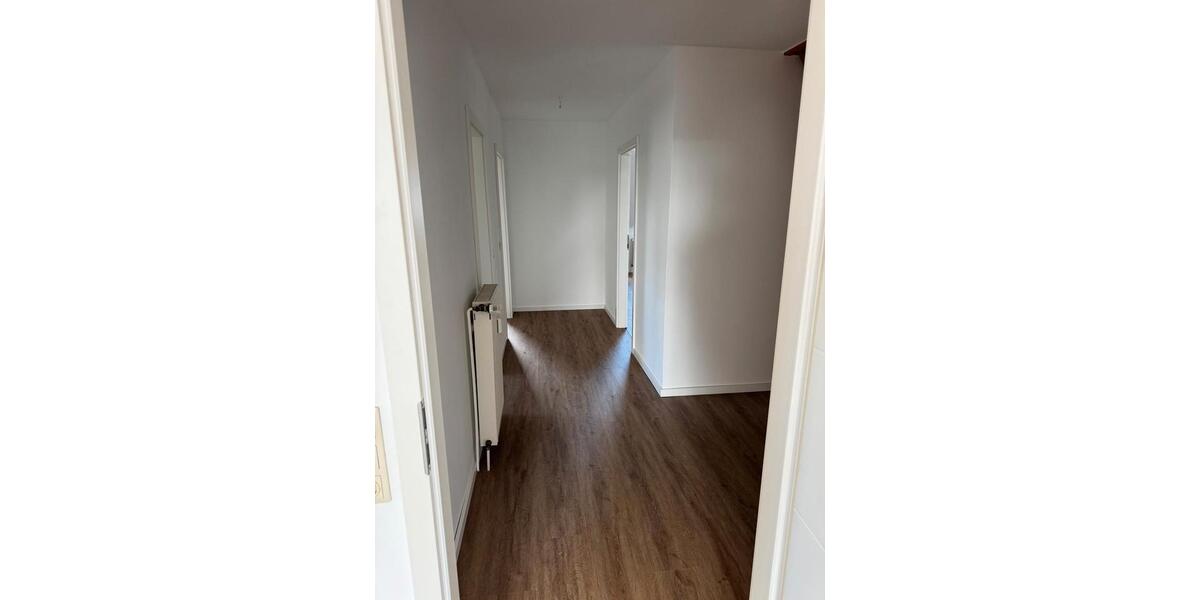 Maisonettenwohnung Magdeburg Brückfeld - 5 Zimmer, 139 m&sup2;, 1.390&euro; | Angebot:27593506