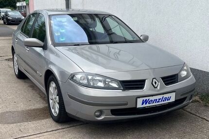 Renault Laguna 178.000 km 2.450 € Magdeburg 39128