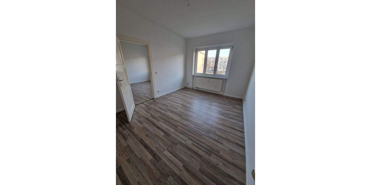 Etagenwohnung Magdeburg Cracau - 2 Zimmer, 50 m&sup2;, 349&euro; | Angebot:24802652
