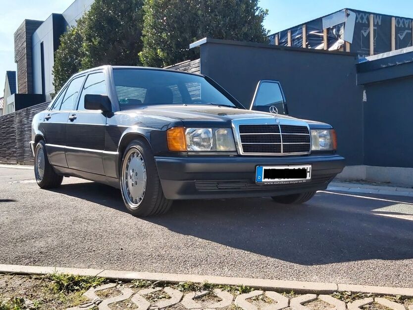 Mercedes-Benz 190 255.260 km 6.995 € Magdeburg 39130