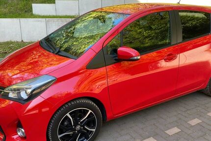 Toyota Yaris 98.000 km 7.700 &euro; Herne 44653